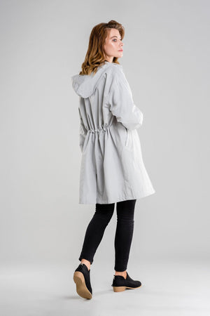 Chaqueta Impermeable Windbreaker sobre Medida para la Lluvia con Capucha